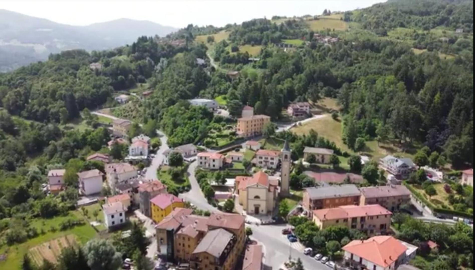 Albergo Ristorante Poli Madonna di Fornelli Exterior foto