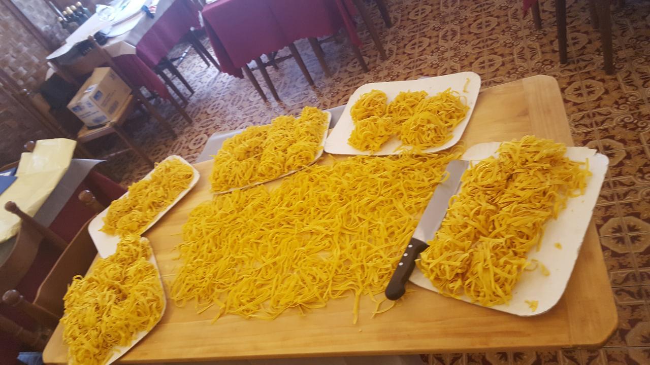 Albergo Ristorante Poli Madonna di Fornelli Exterior foto